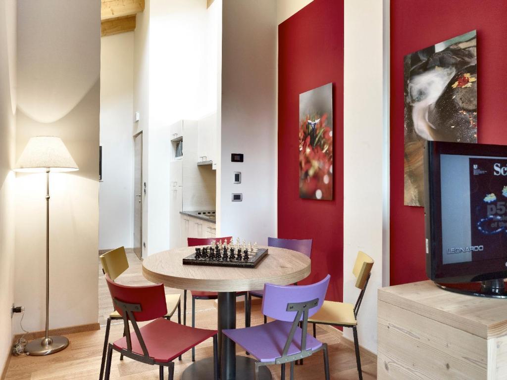 Color Home Suite Apartments Predazzo Room photo