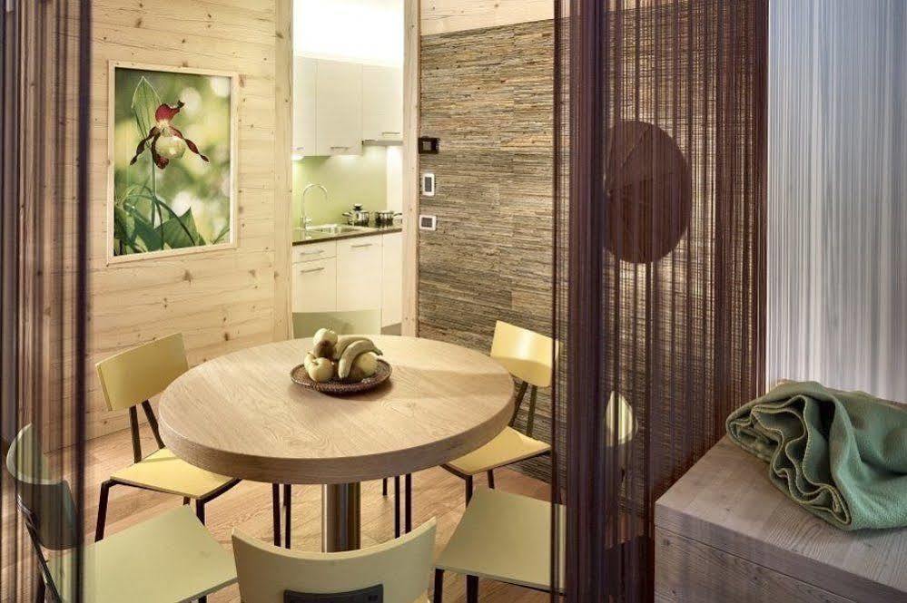 Color Home Suite Apartments Predazzo Exterior photo